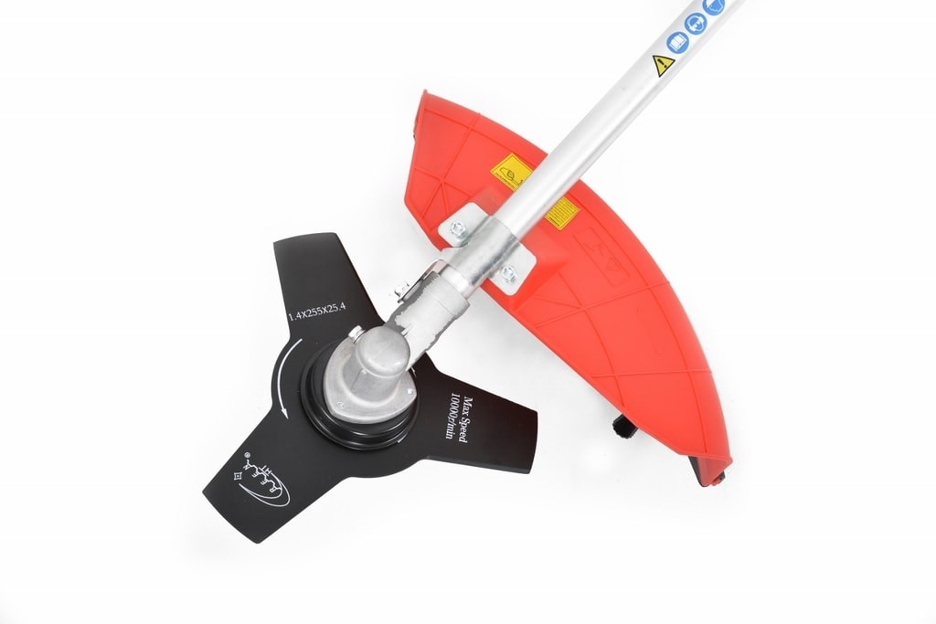 Motocoasa HECHT 142 BTS 6